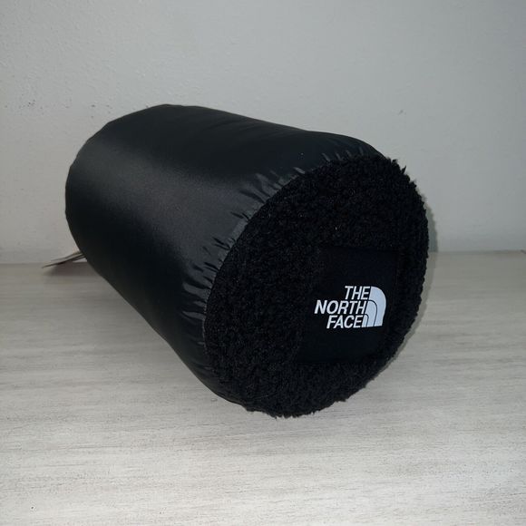 The North Face - Fuzzy Wawona Blanket - Asphalt Gr/TNF Black - Poncho - Picture 1 of 5